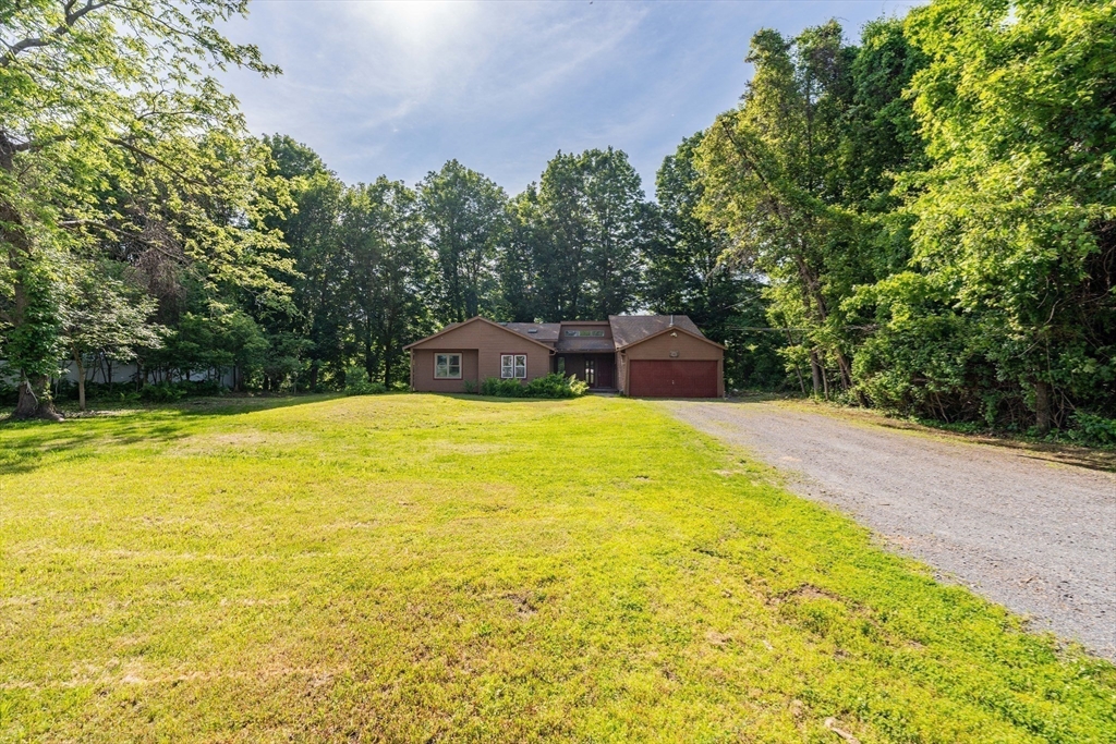 499 Hadley Rd