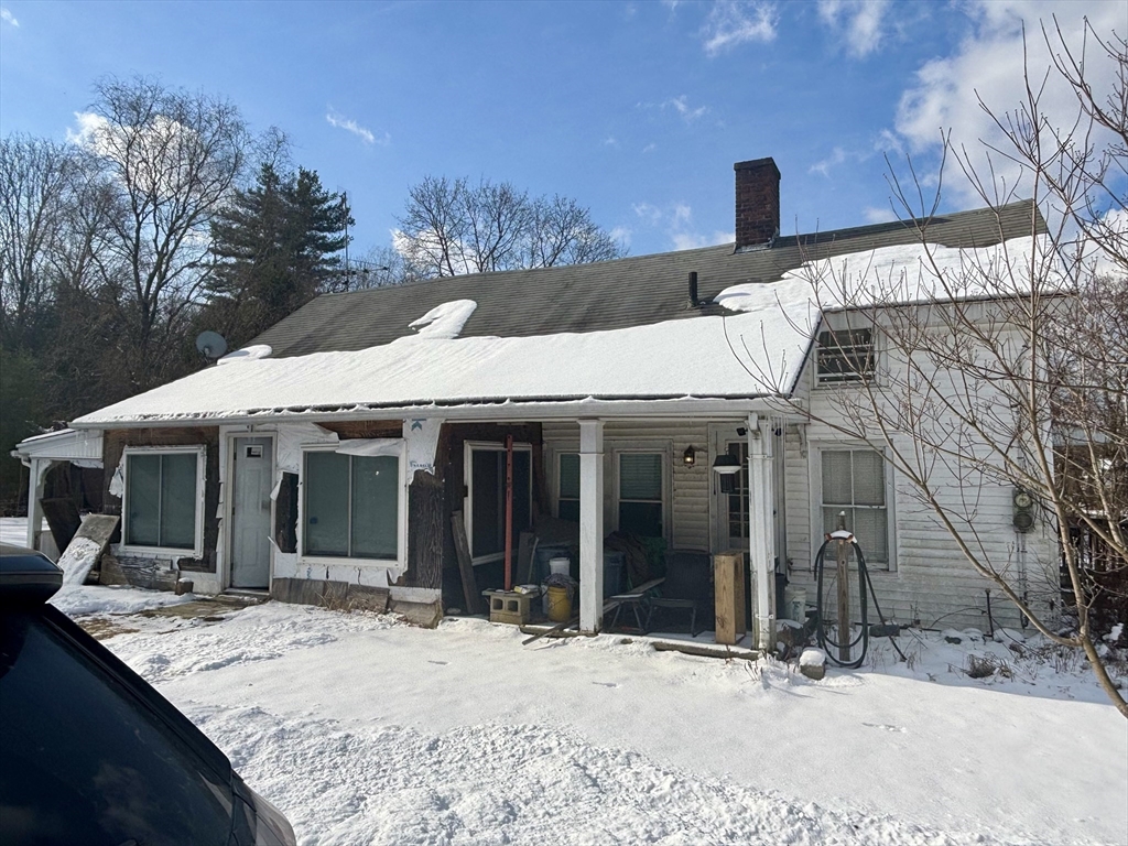 44 Russell St