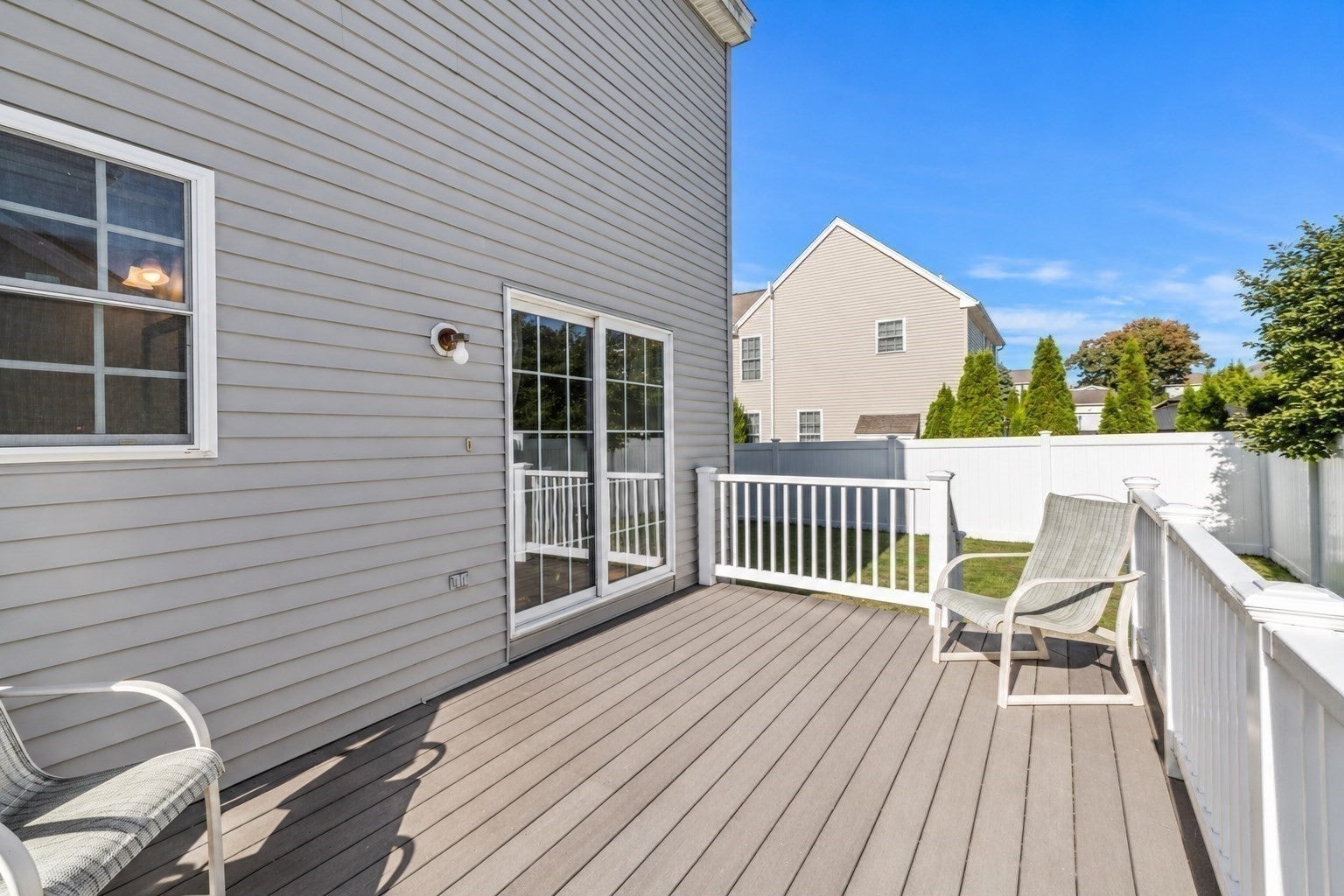 12 Wood Ln, Lawrence, MA Photo #32