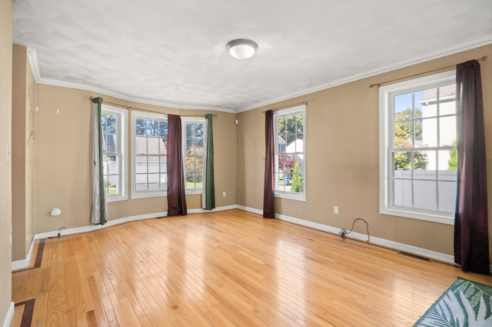 12 Wood Ln, Lawrence, MA Photo #11