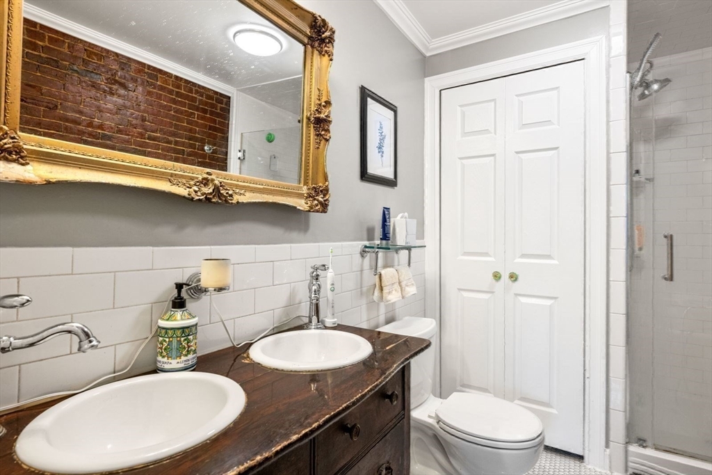 536 Massachusetts Ave #4, Boston, MA Photo #24