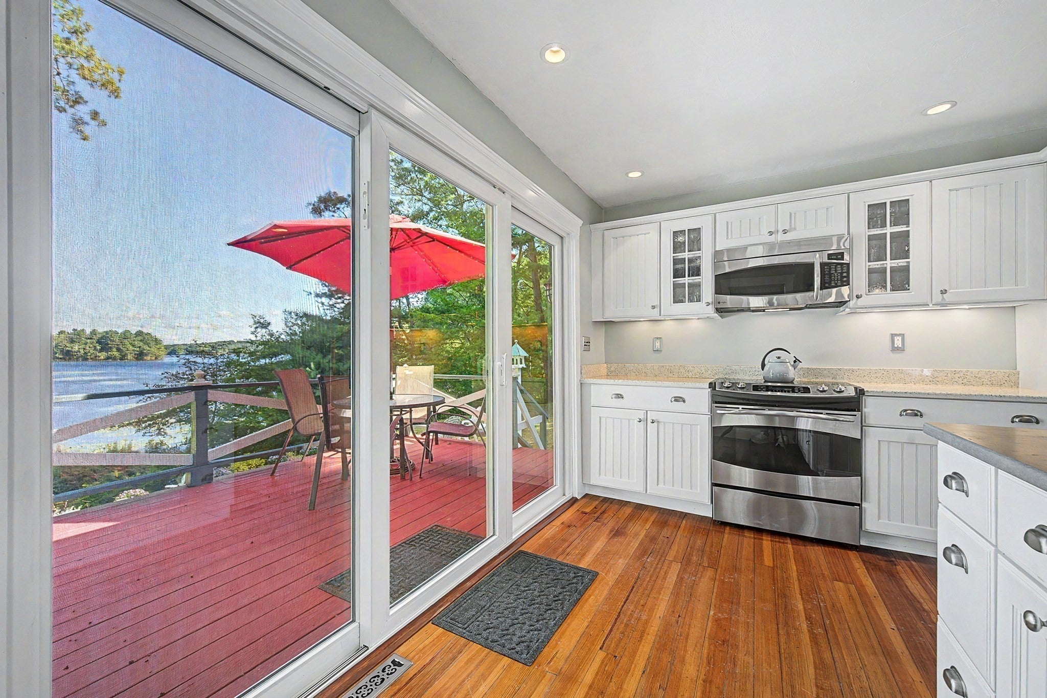 40 Chestnut St, Foxboro, MA Photo #21