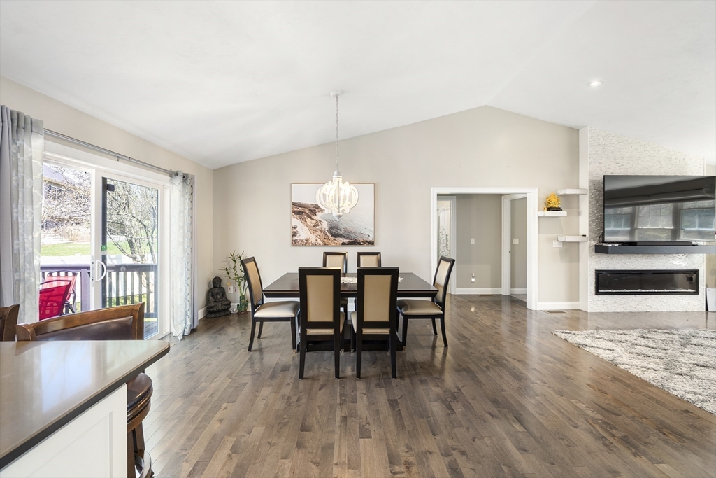35 J Davis Rd, Charlton, MA Photo #12