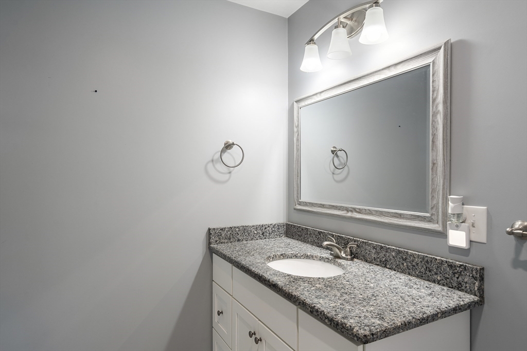 35 J Davis Rd, Charlton, MA Photo #21