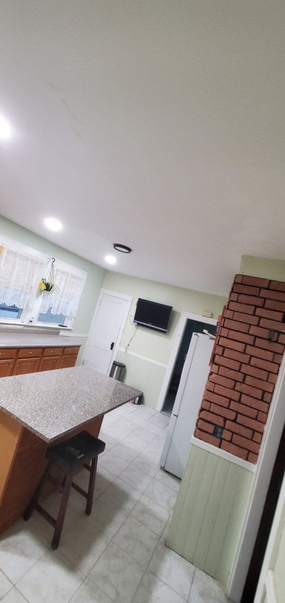 44 Clark Street #44, Lynn, MA, 44 Clark Street #44, Lynn, MA Photo #3