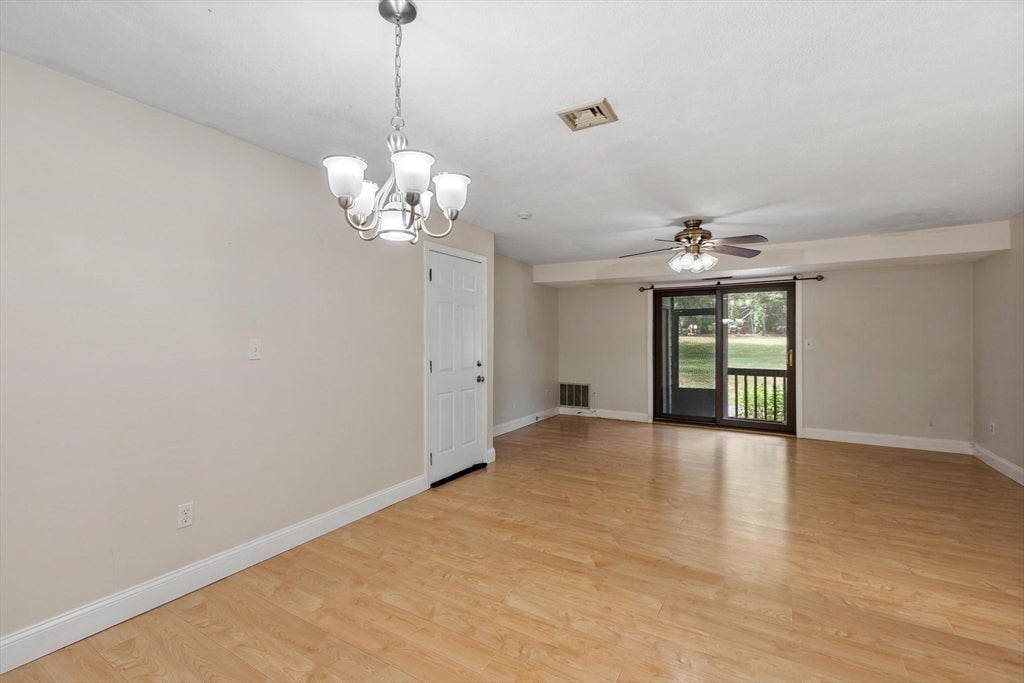 10 Village Ln #4, Tyngsborough, MA, 10 Village Ln #4, Tyngsborough, MA Photo #6