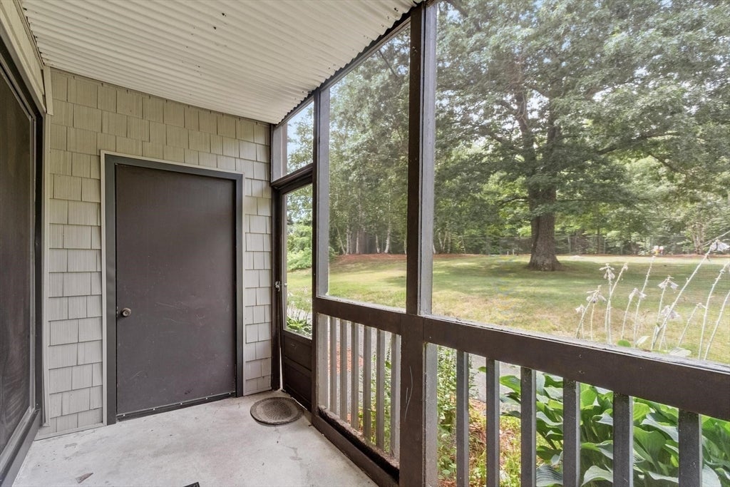 10 Village Ln #4, Tyngsborough, MA, 10 Village Ln #4, Tyngsborough, MA Photo #20