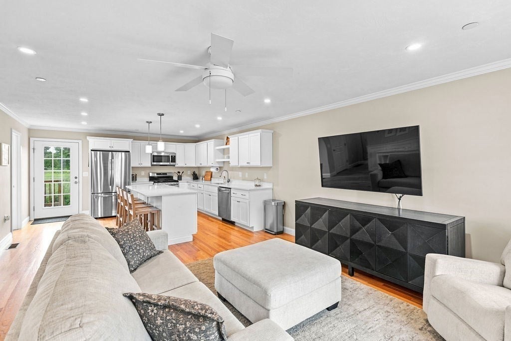 1005 Auburn St #C2, Whitman, MA, 1005 Auburn St #C2, Whitman, MA Photo #7