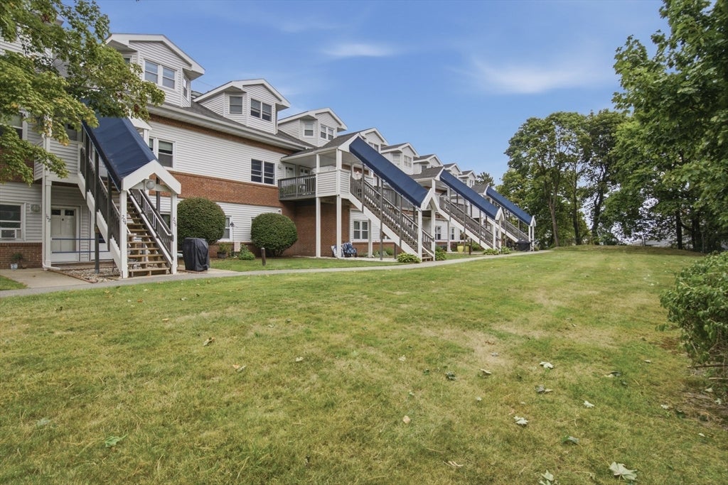 26 School St #204, Hull, MA, 26 School St #204, Hull, MA Photo #23