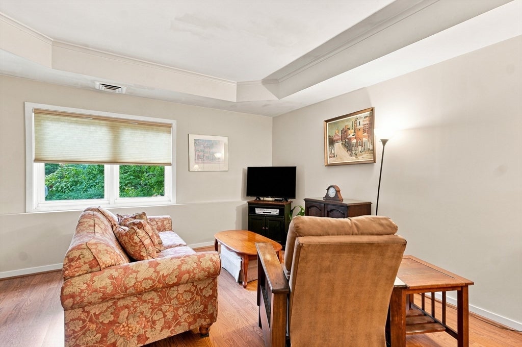 26 School St #204, Hull, MA, 26 School St #204, Hull, MA Photo #6