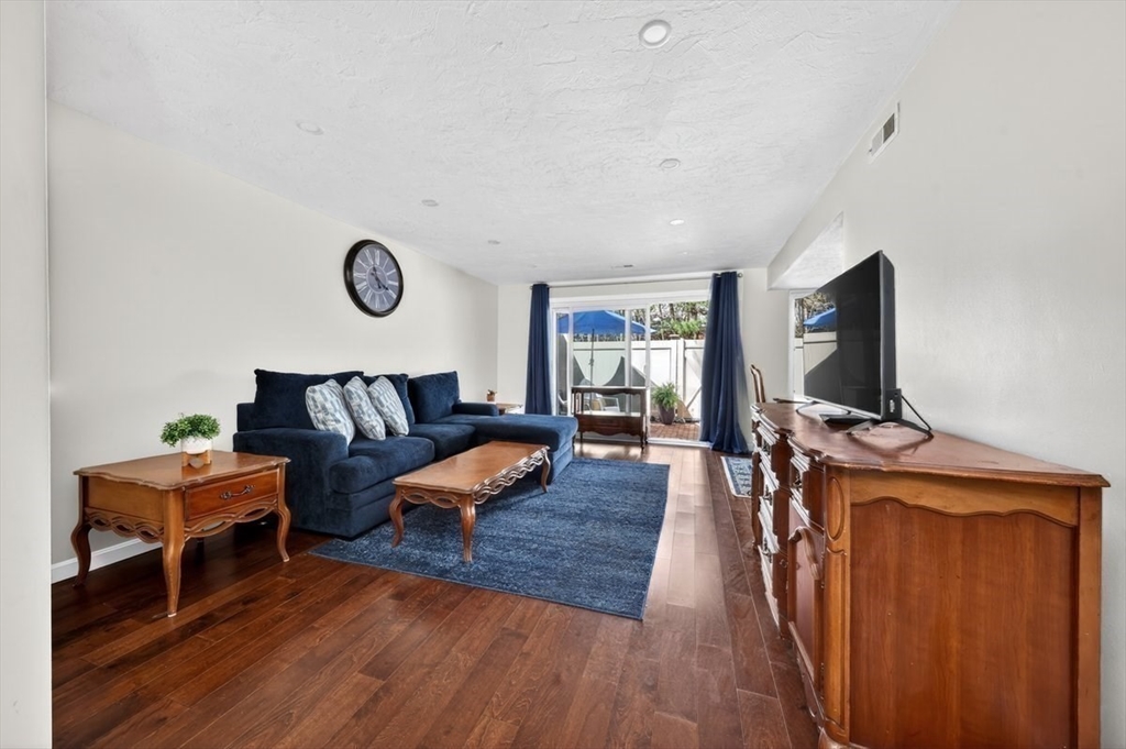 94 Cottonwood Dr 94