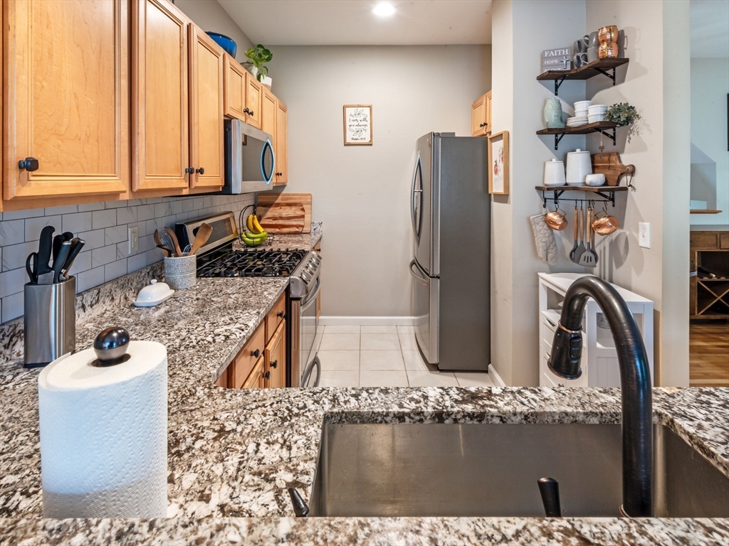 102 Lordvale Blvd #102, Grafton, MA Photo #12