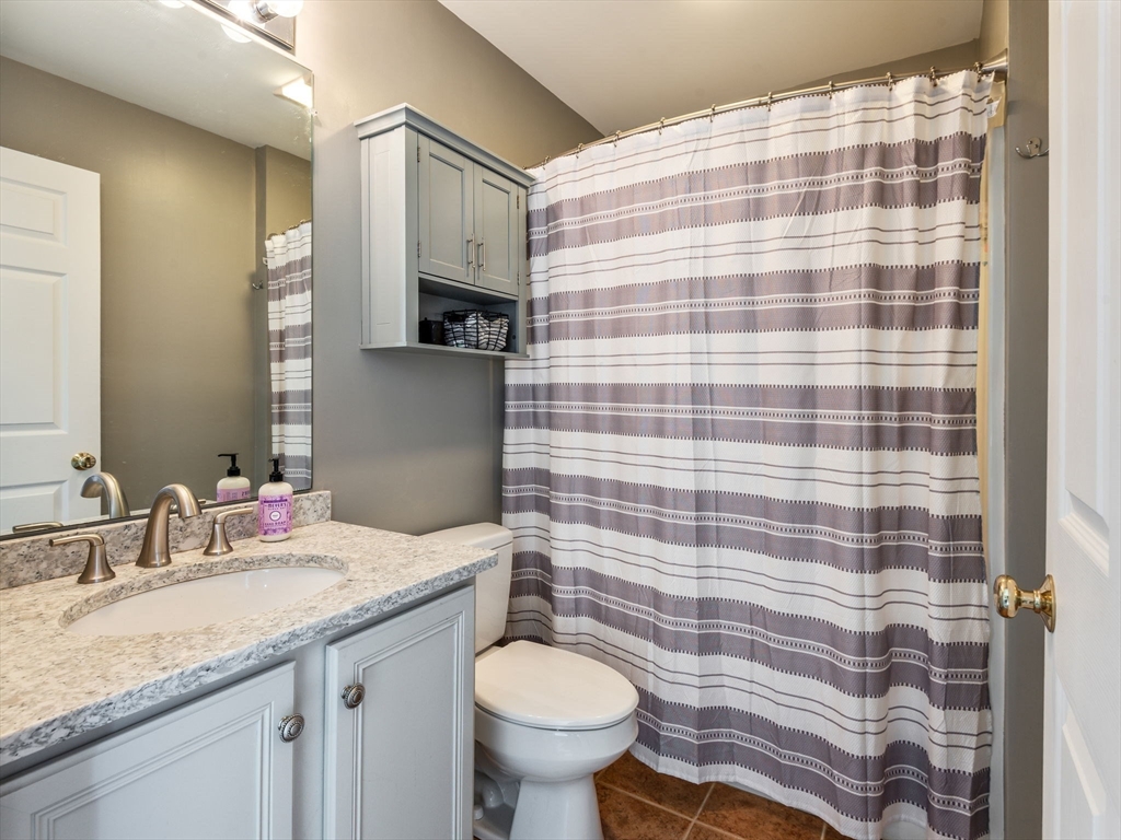 102 Lordvale Blvd #102, Grafton, MA Photo #31
