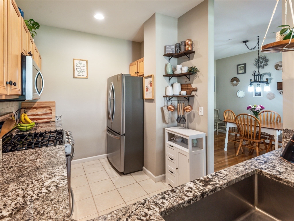 102 Lordvale Blvd #102, Grafton, MA Photo #11