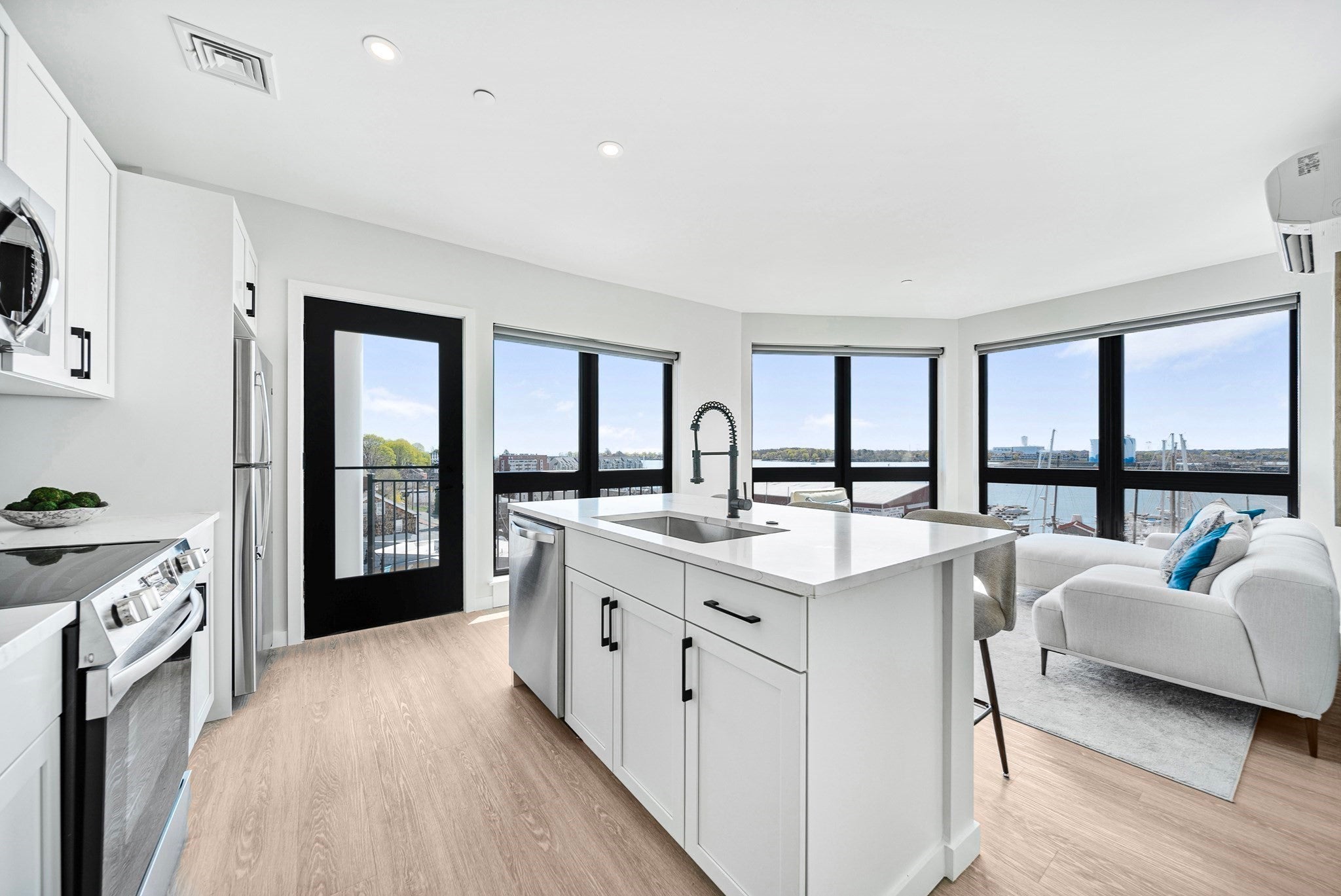 6 Rantoul St #205, Beverly, MA, 6 Rantoul St #205, Beverly, MA Photo #10