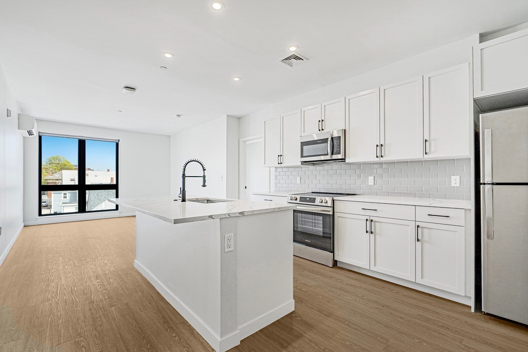 6 Rantoul St #205, Beverly, MA, 6 Rantoul St #205, Beverly, MA Photo #5