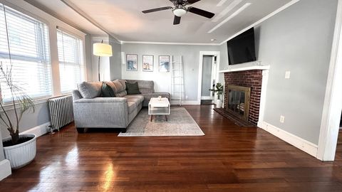 123 Waterston Ave 1 Quincy MA 02170