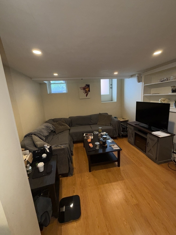 75 Park St B