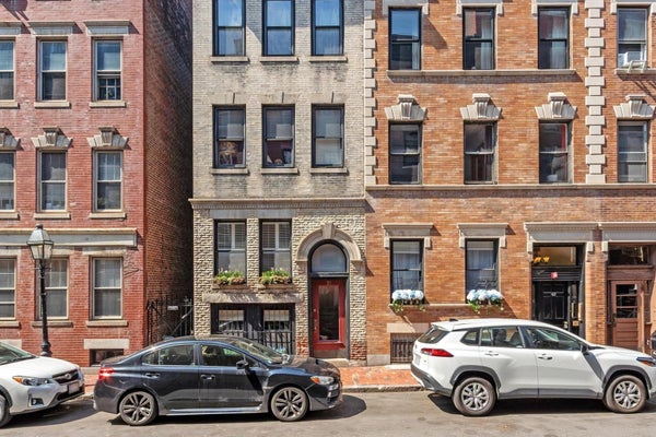 51 REVERE ST APT 1, BOSTON, MA 02114 - Image 6025e83109ab4265712e31e0613a6f15/4064388431