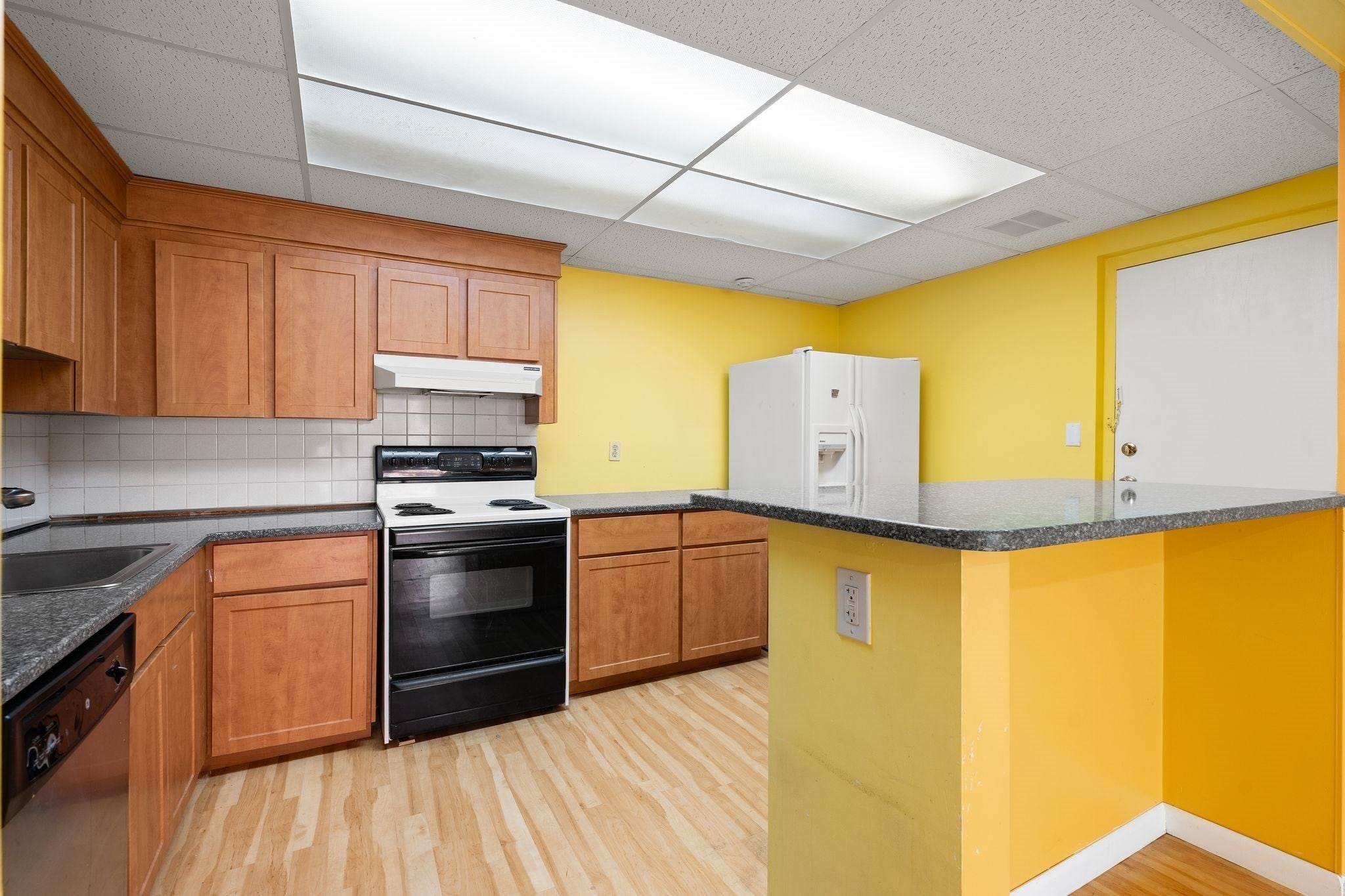 30 Pleasant Dr 9