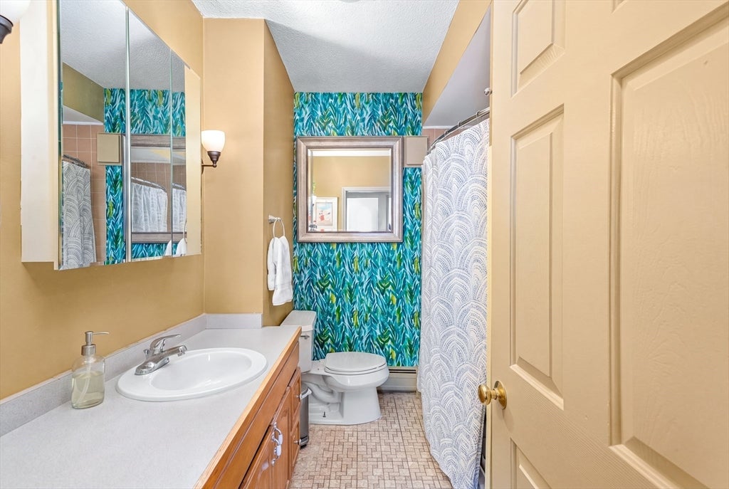 464 Bank St #9, Fall River, MA, 464 Bank St #9, Fall River, MA Photo #11