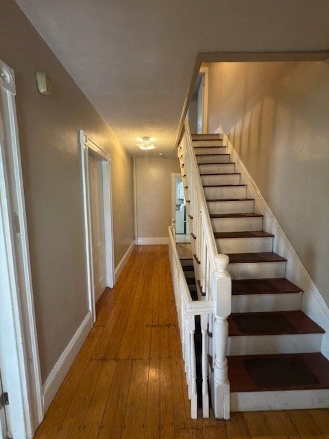 137 Lynde St #2, Melrose, MA, 137 Lynde St #2, Melrose, MA Photo #2