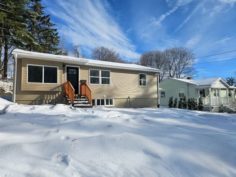 Photo of 8 Sussex Ln, Worcester, MA 01602 (MLS # 73477491)