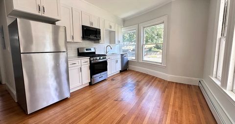 608 Franklin St 1 Melrose MA 02176