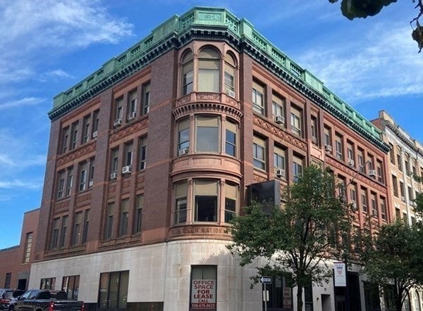 Photo 1 of 7 — 55-57 N Main St 201, Fall River, MA 02720