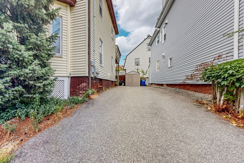 3 Fairlee Street