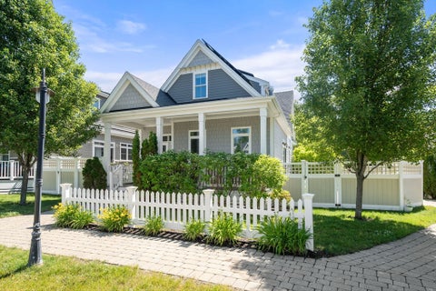 Photo of 13 Boydes Crossing, Norfolk, MA 02056 (MLS # 73569482)