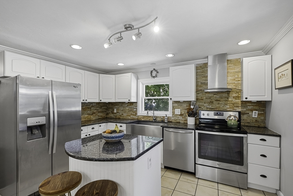 106 Causeway St