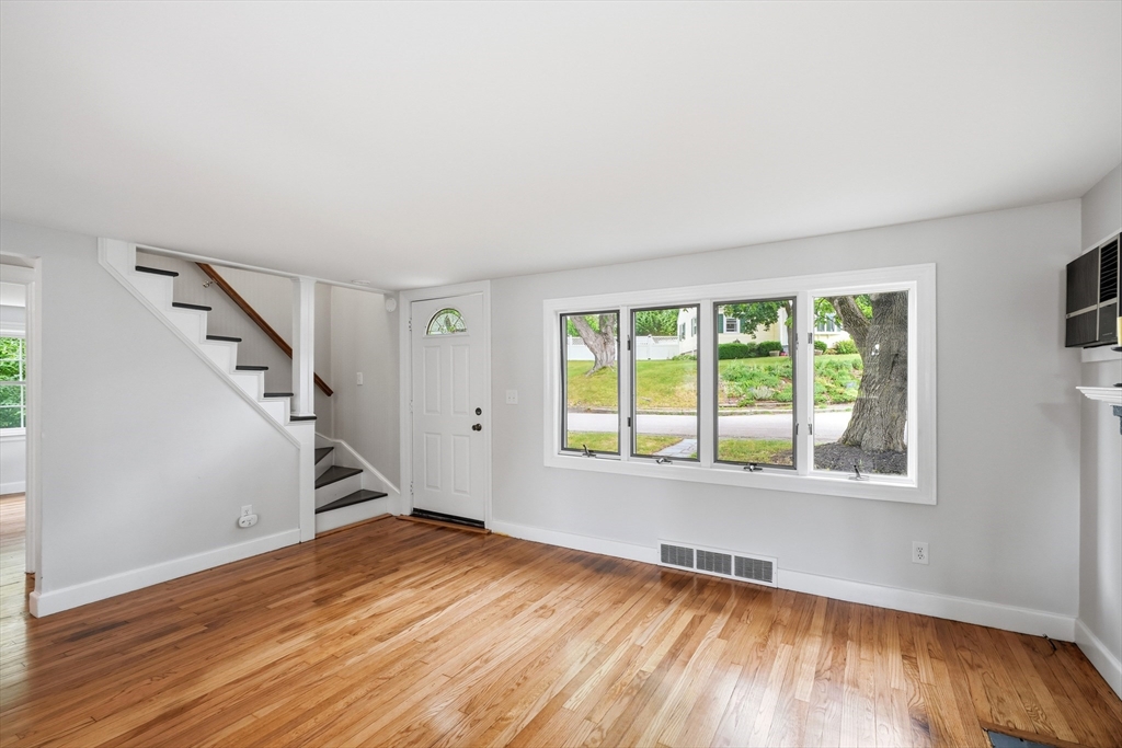 25 Julia Road