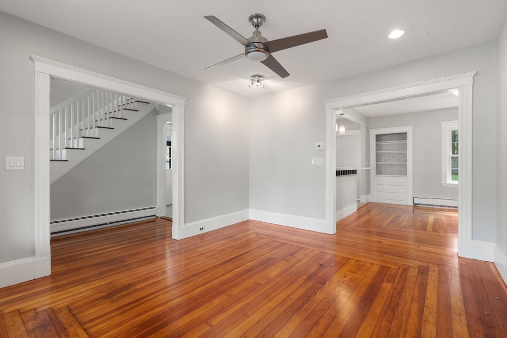 14 E Division St