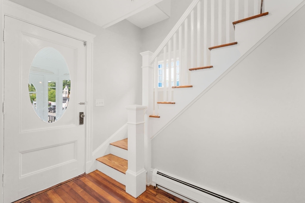 14 E Division St