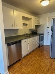 800 Governors Drive 30