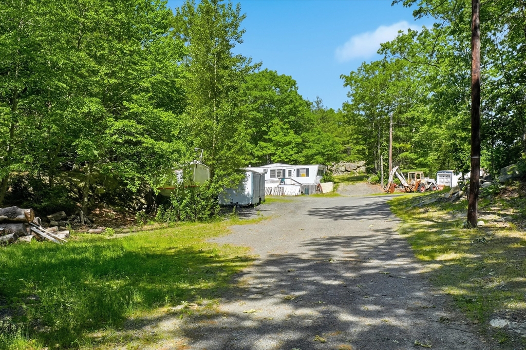 71 Seabrook Rd