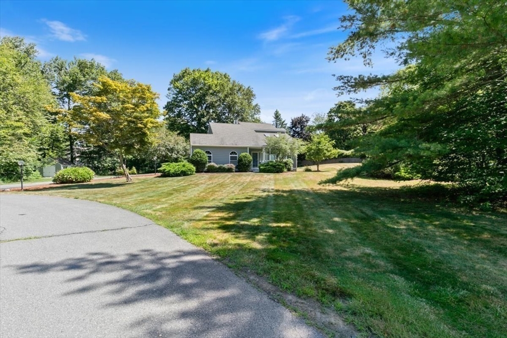 Derry, New Hampshire 03038, United States, 3 Bedrooms Bedrooms, ,3 BathroomsBathrooms,Residential,Active,178366