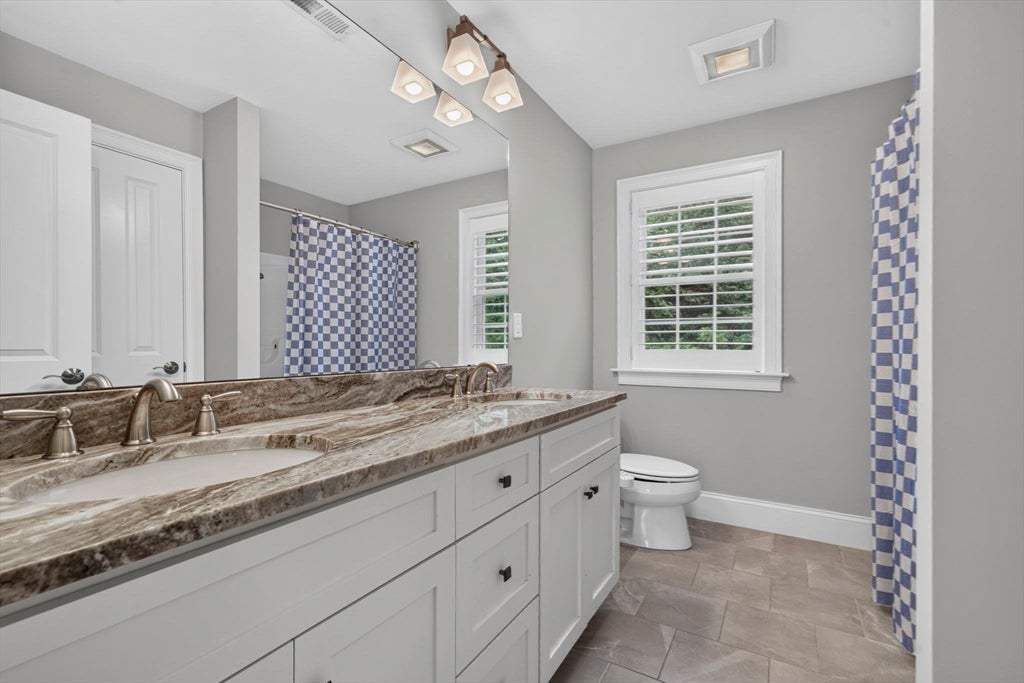 8 Sterling Ct, Northborough, MA, 8 Sterling Ct, Northborough, MA Photo #25