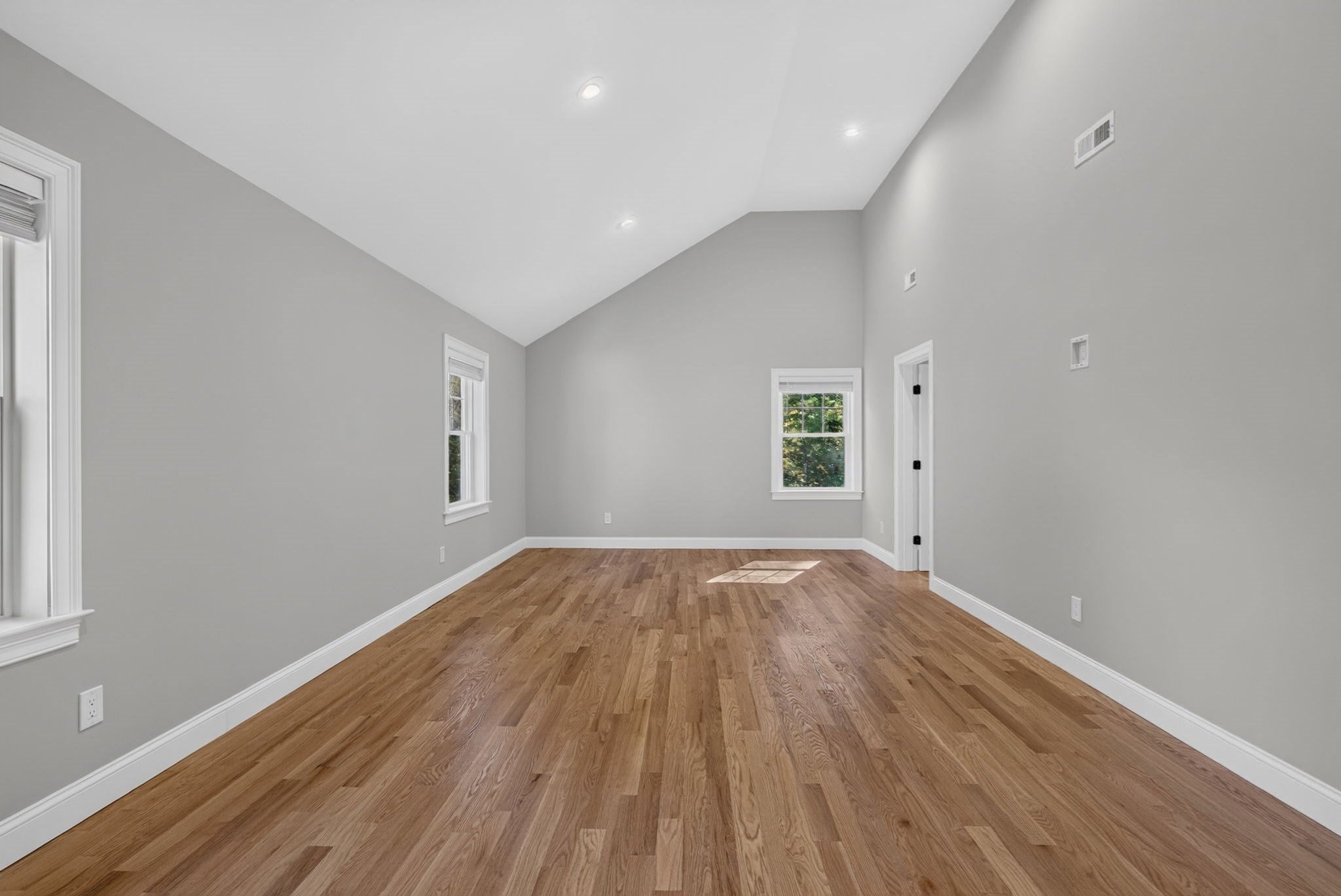 275 Pine St, Bridgewater, MA, 275 Pine St, Bridgewater, MA Photo #30
