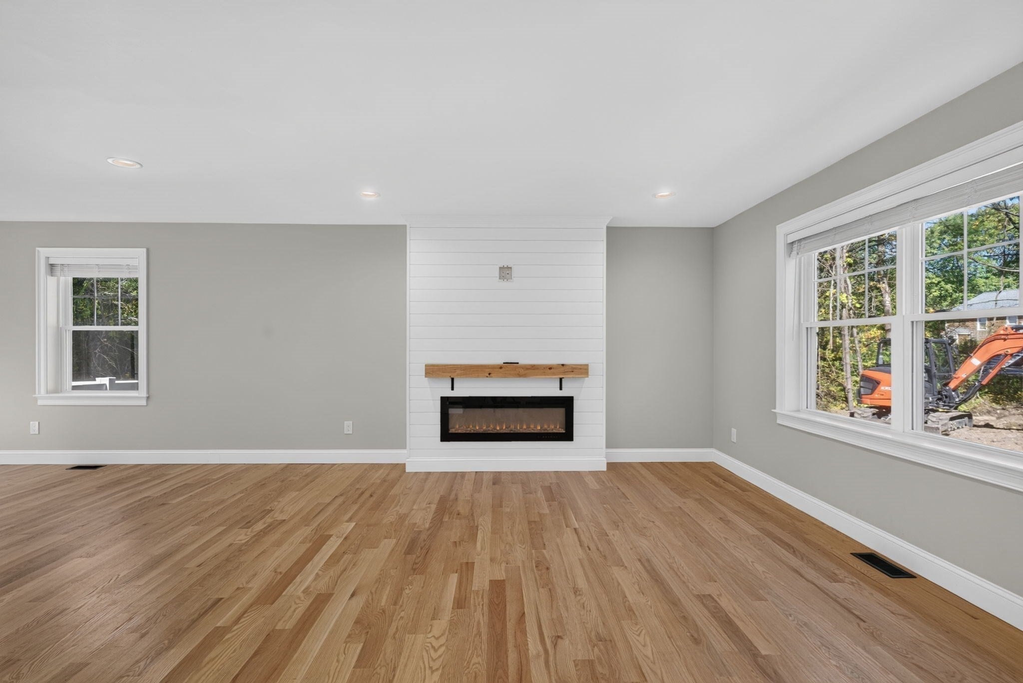 275 Pine St, Bridgewater, MA, 275 Pine St, Bridgewater, MA Photo #5