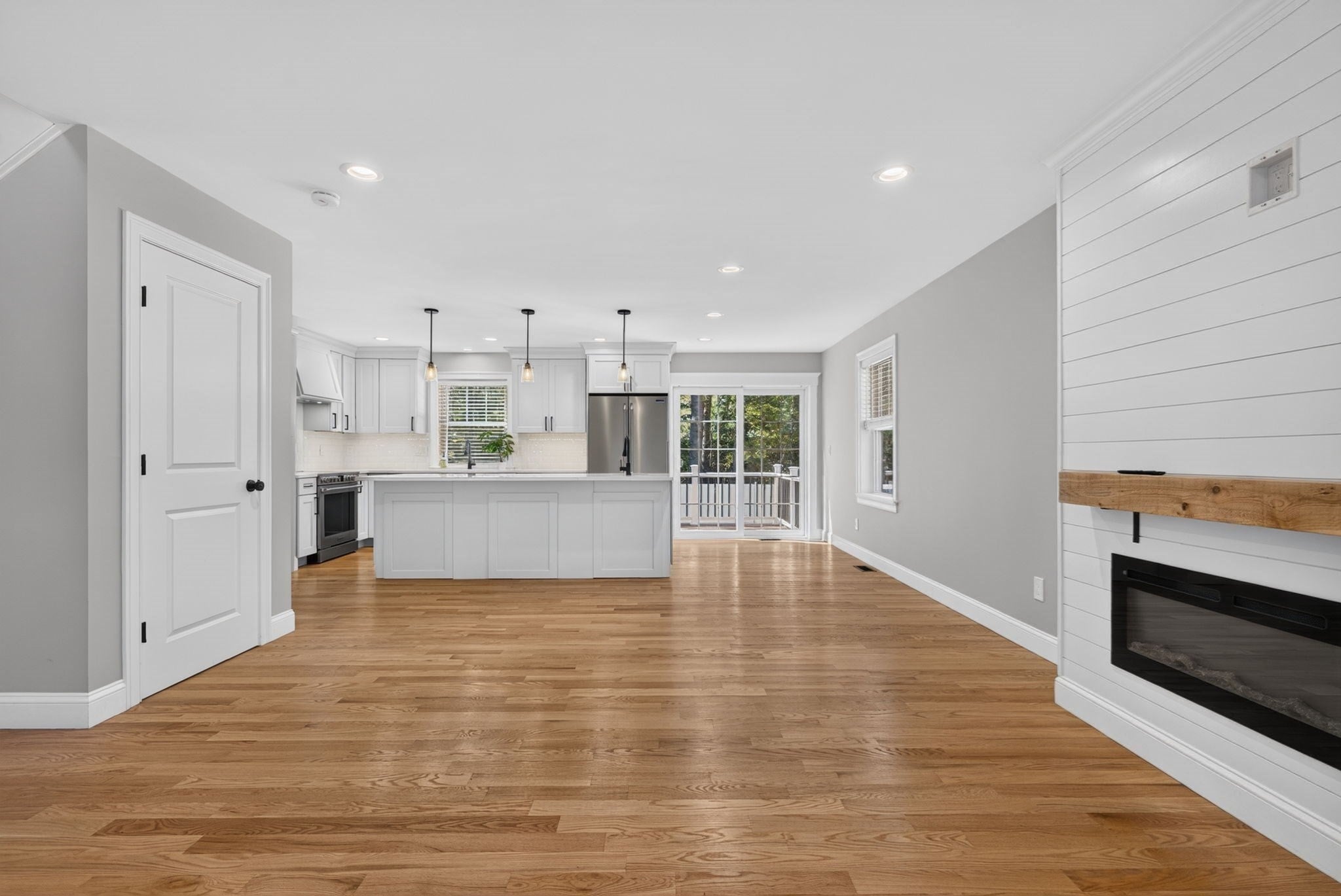 275 Pine St, Bridgewater, MA, 275 Pine St, Bridgewater, MA Photo #7
