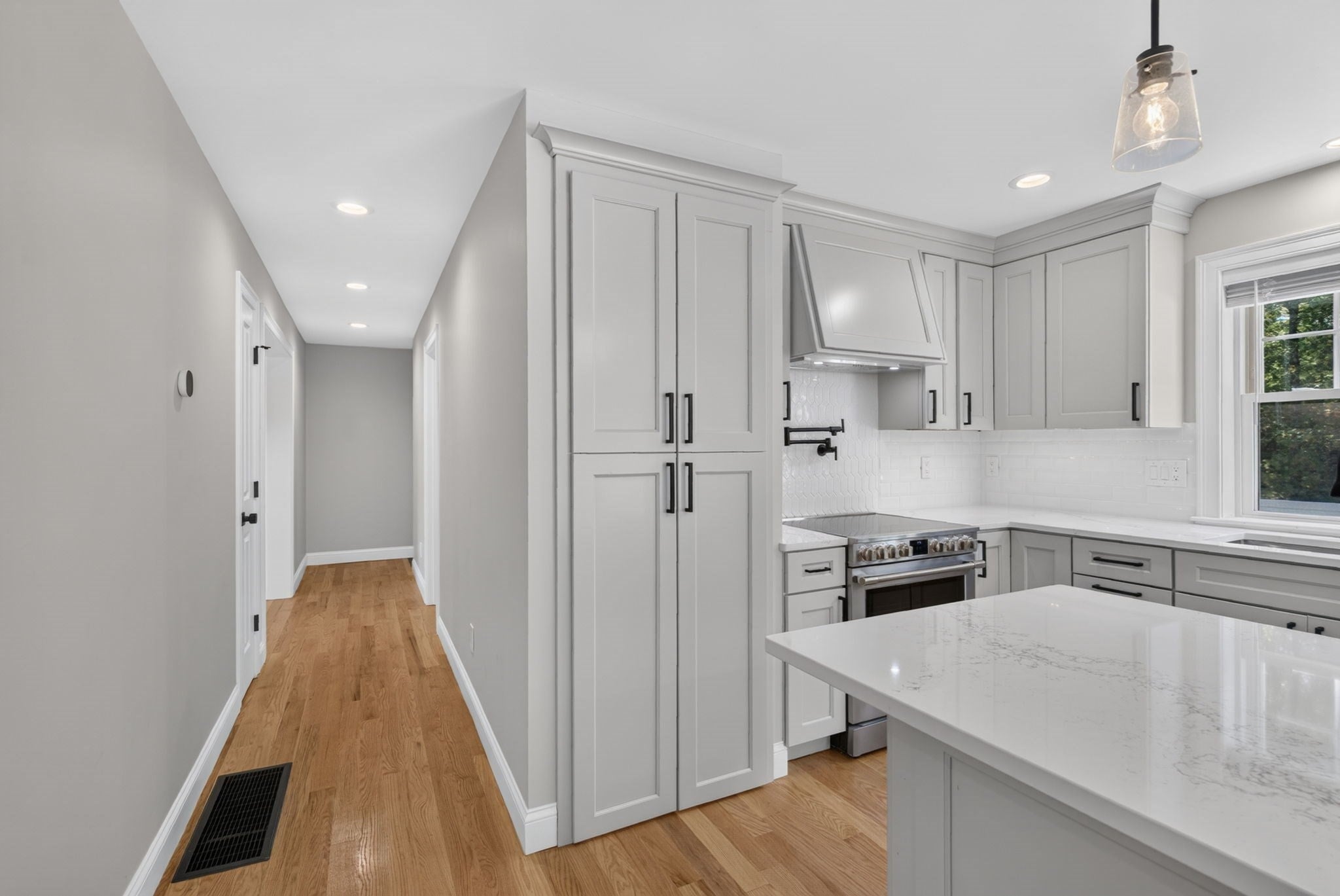 275 Pine St, Bridgewater, MA, 275 Pine St, Bridgewater, MA Photo #12