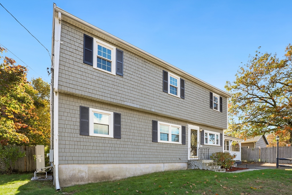 108 Armstrong Cir