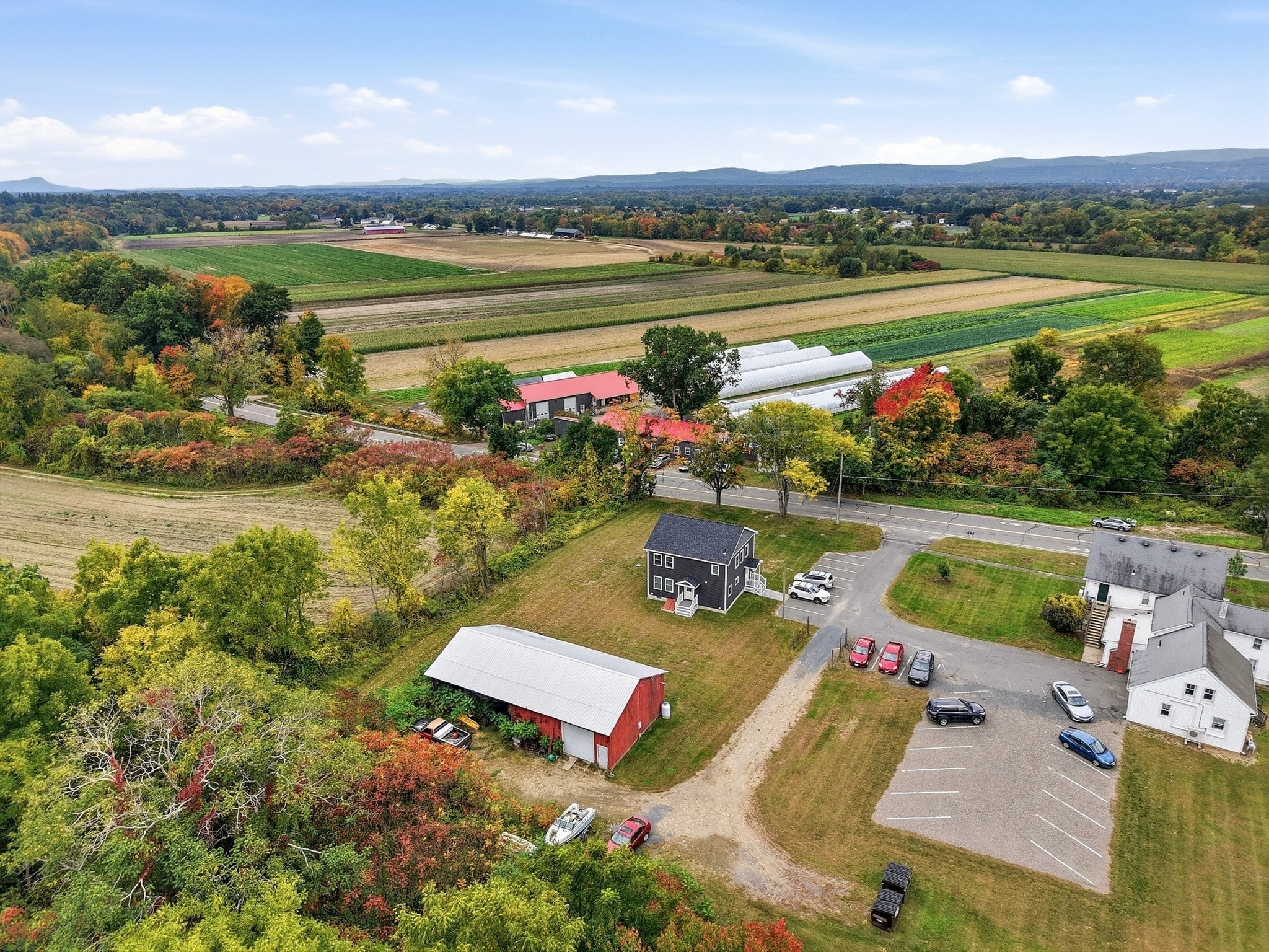 124 S Silver Lane, Sunderland, MA Photo #38