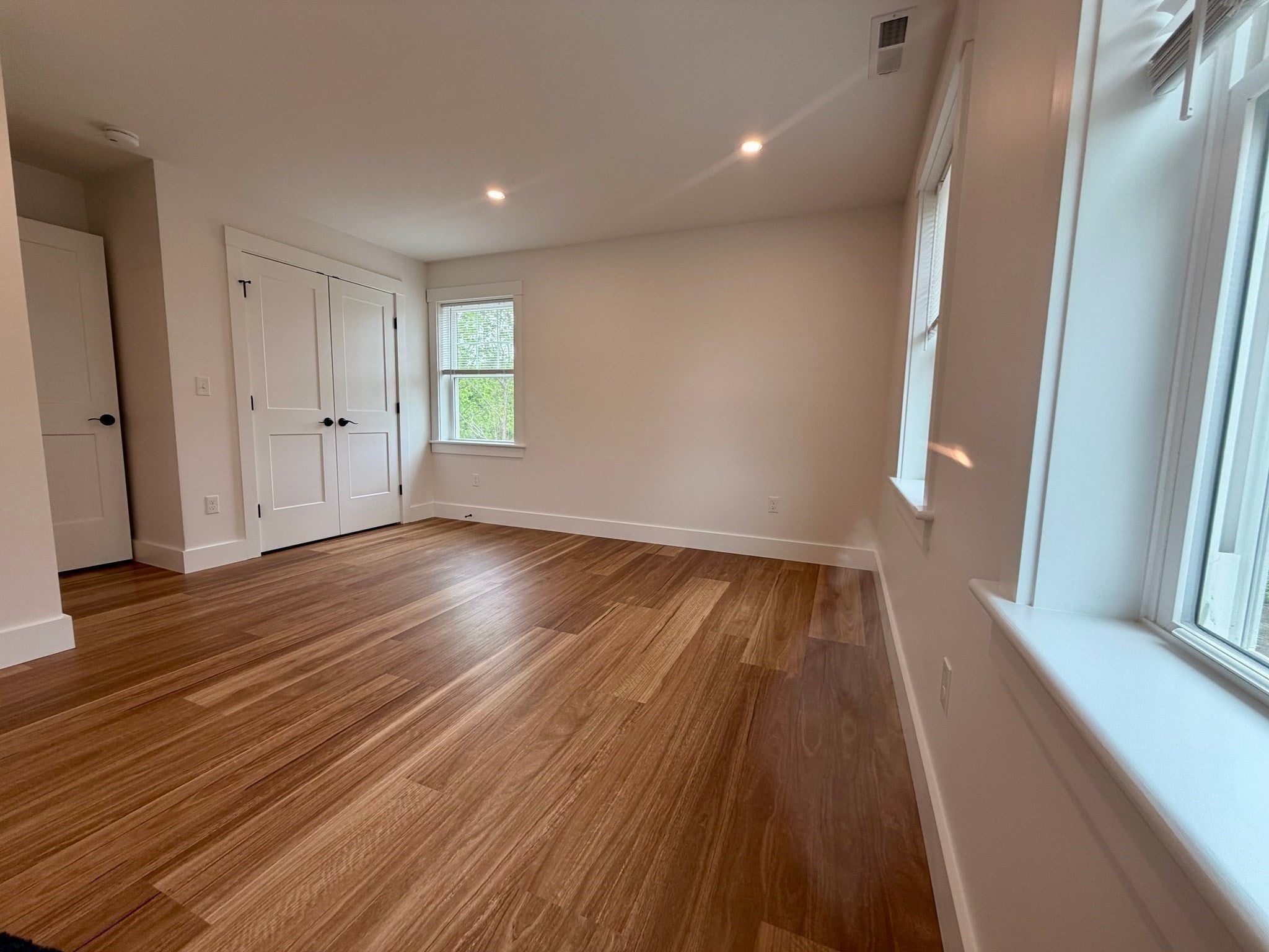 124 S Silver Lane, Sunderland, MA Photo #22