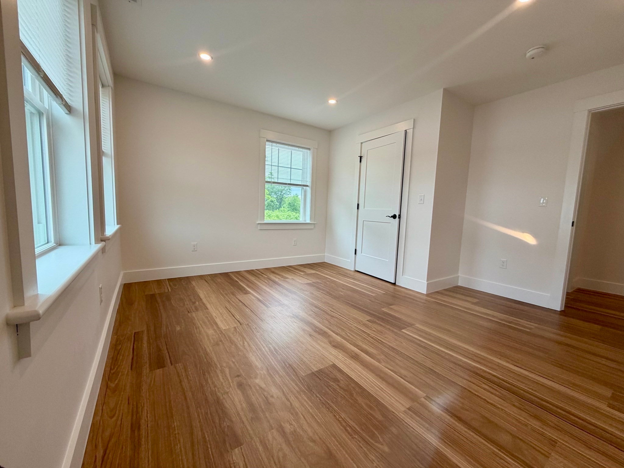 124 S Silver Lane, Sunderland, MA Photo #20