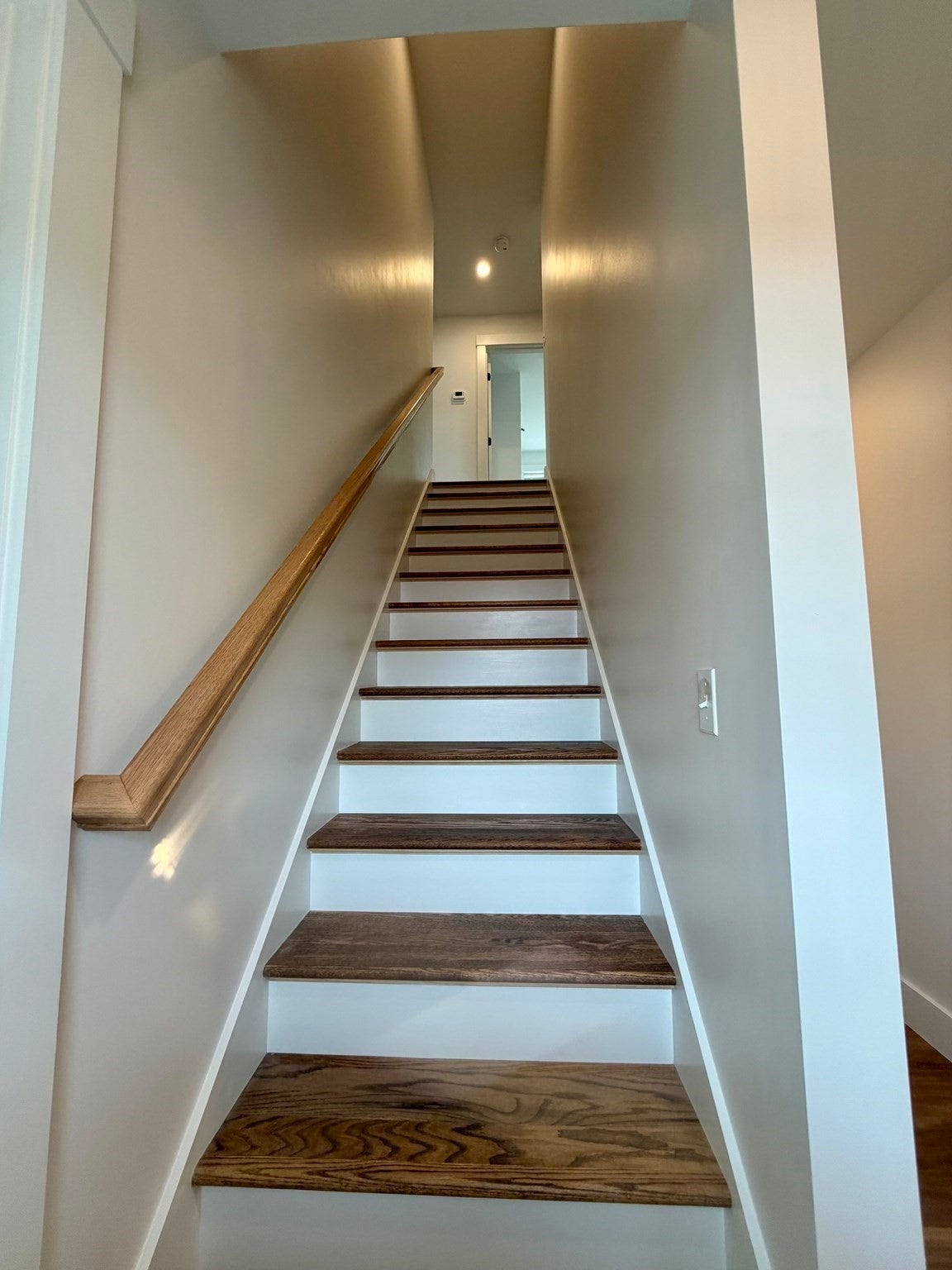 124 S Silver Lane, Sunderland, MA Photo #18