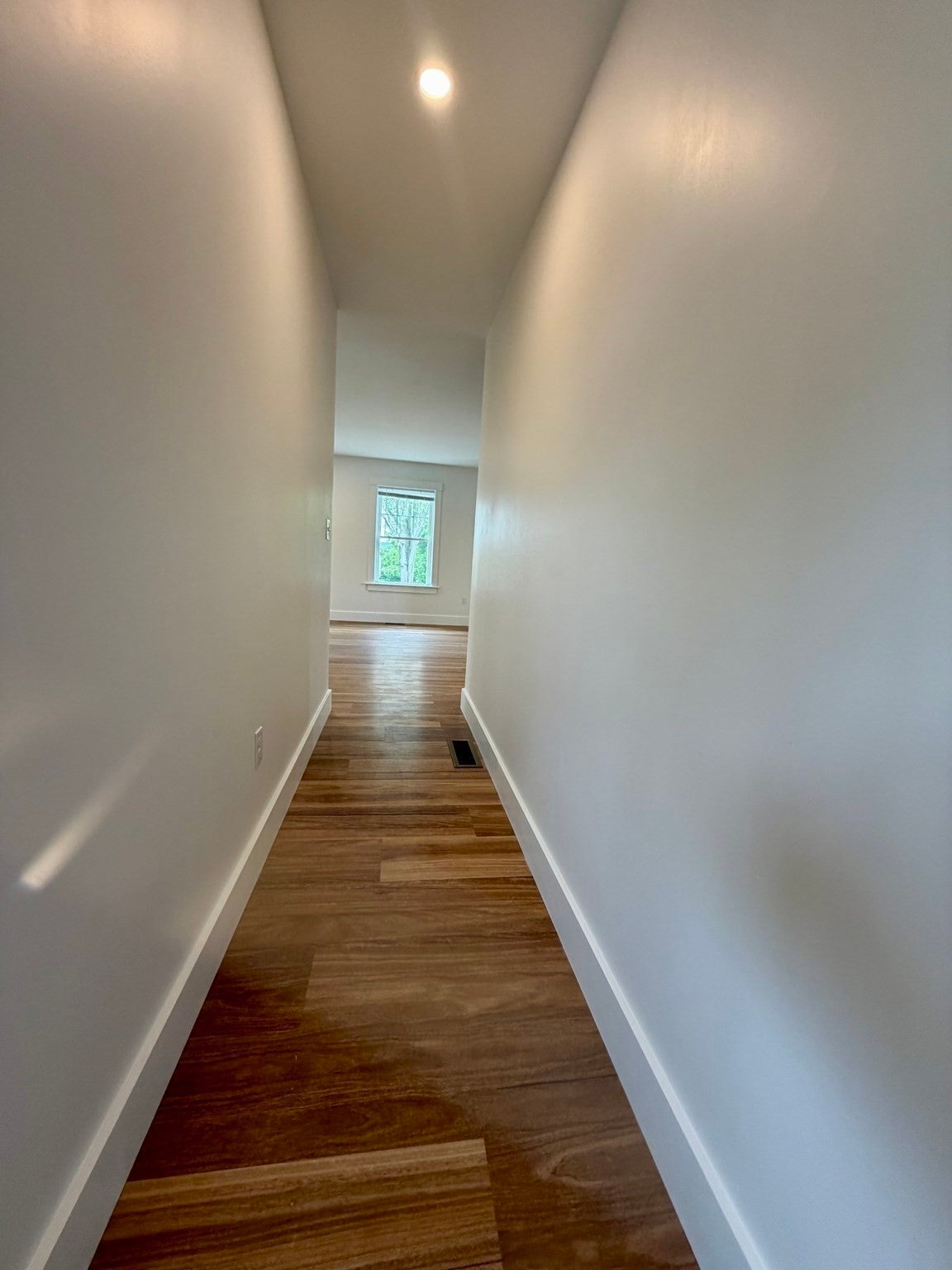 124 S Silver Lane, Sunderland, MA Photo #33