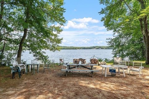 659 Reservoir Road Lunenburg MA 01462